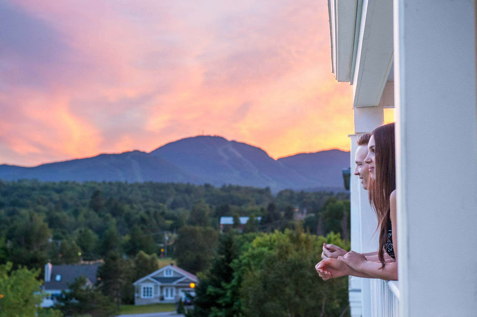 Manoir Des Sables Hotel & Golf Magog Exterior photo